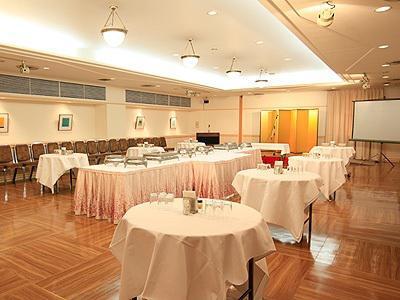 Hotel Pearl City Kurosaki Kitakyushu Bagian luar foto